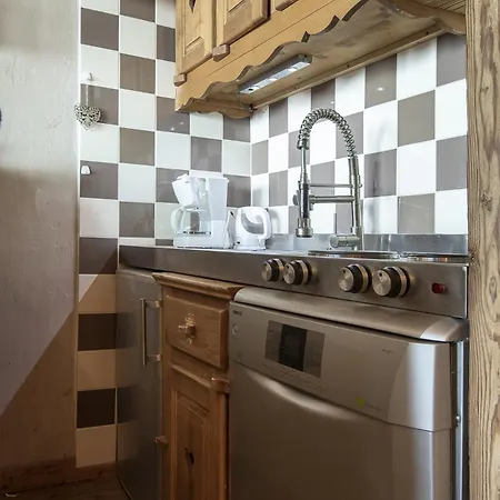 Apartment Des Au Centre De Val Thorens